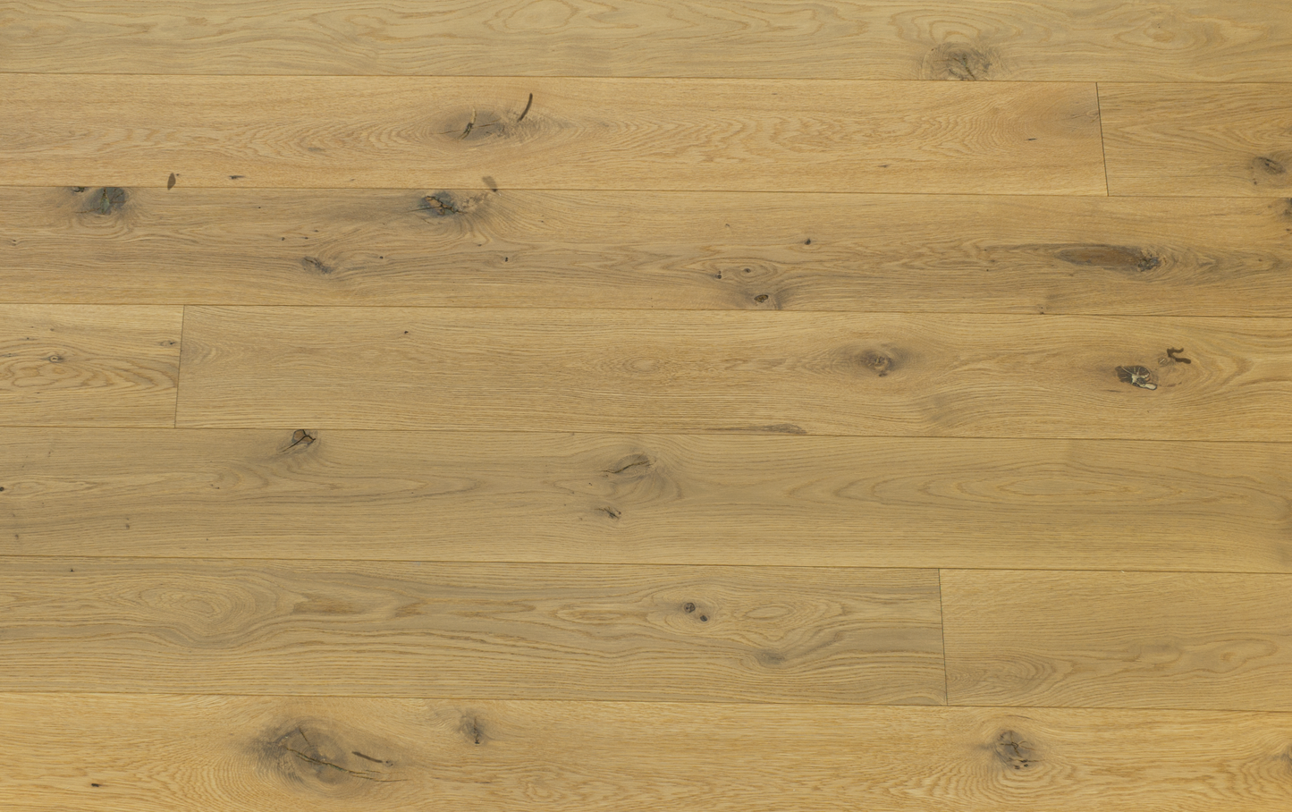 Nydree Home Wire Brushed Live Sawn White Oak